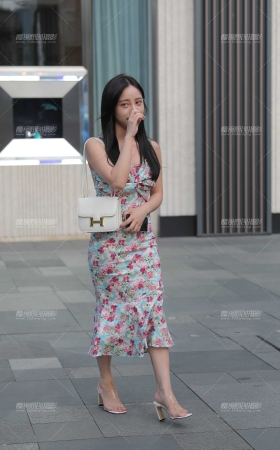 包臀長裙 [18P]