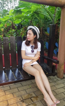 120江南小镇-白裙美女