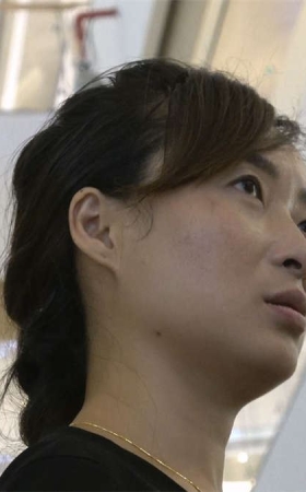 游乐场美足丝袜脚