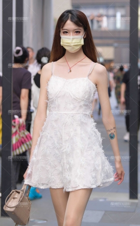 纤细美腿肉丝的女盆友 [19P]