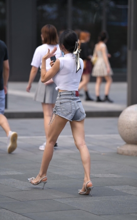 极品小美女