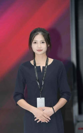 清新气质OL [65P-1.48GB]
