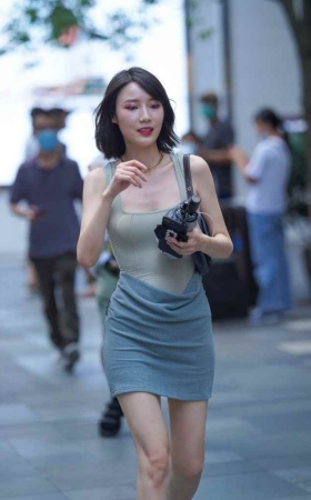 凯恩公爵街拍作品  秀气女孩 [58P1V-801MB]