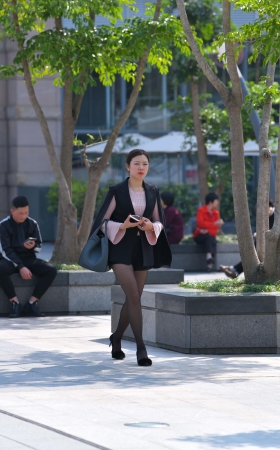 迷人的黑丝长腿