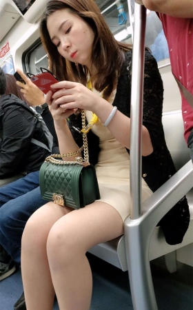 超极品美腿甜美MM