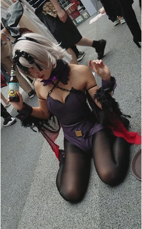 黑丝coplay小妹