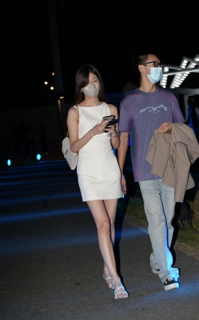 221028-2+162白皙美腿女友