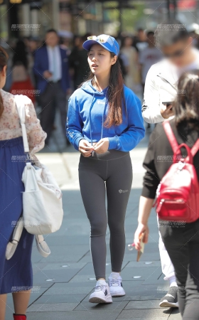 健身小妹的周末约会 [22P]
