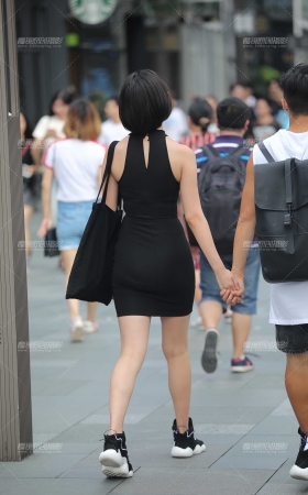 包臀曲线 [13P]