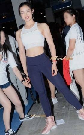 让人羡慕的身材 [17P]