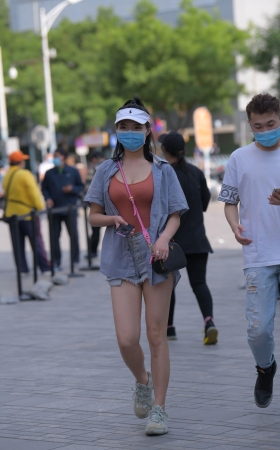 漂亮的小姐姐