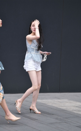 穿凉拖的女人最性感