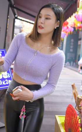 性感皮裤美女 [33P]