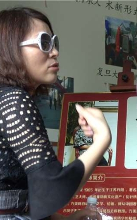 4k-风韵熟女的美足小平底鞋