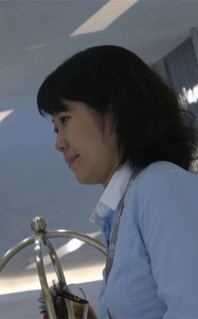 成熟的中年韵妇气质好脚美