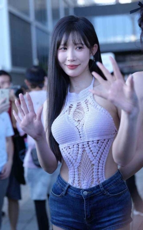 不只是美丽小哈娜 [254P-4.64GB]