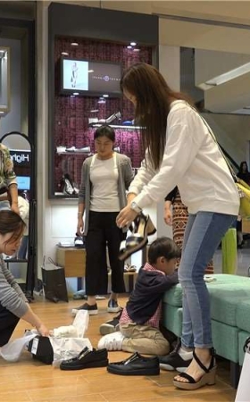 清纯紧身牛仔mm试鞋系列 [1.49 GB/MP4]
