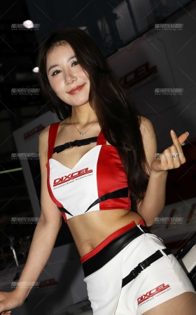撑伞高筒靴制服车模 [30P]