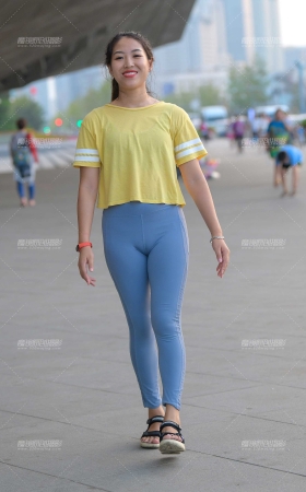 总是忍不住笑 [21P]