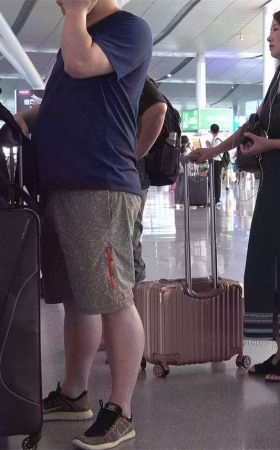 长裙淑女
