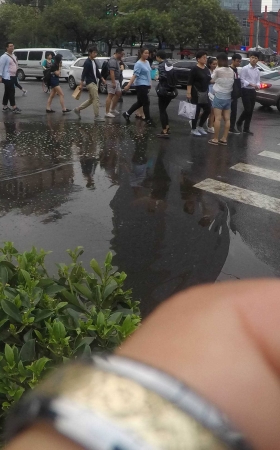 帅气短发也性感 [16P]