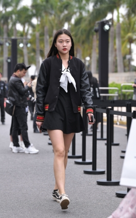 学生装小姐姐