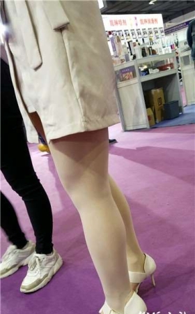 4k超清，高跟鞋美女小姐姐，简直美炸啦