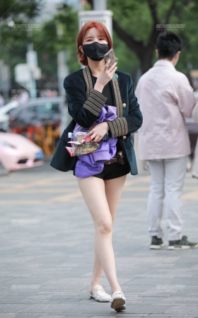 PORSCHE小姐姐 [21P]