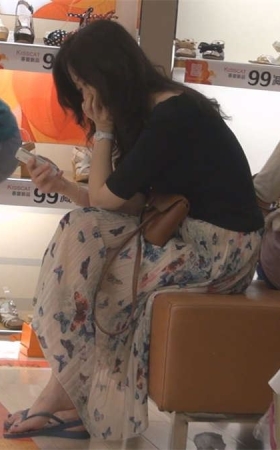 试鞋的时间很短，但等鞋的时间很长