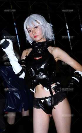 黑色紧身皮衣短裤 coser [19P]