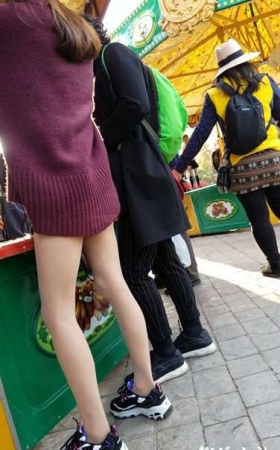4k超清，街拍气质美腿性感高颜值女神姐姐