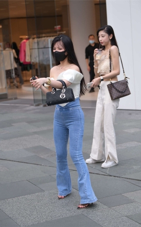 飒爽姐妹花