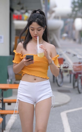 [一始专区] 一个人的烟火 【图片➕视频】<font color=red> [10P]</font>