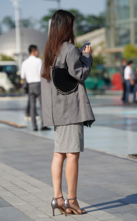 长发美腿