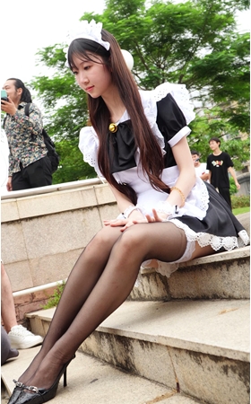 性感的女仆小姐姐