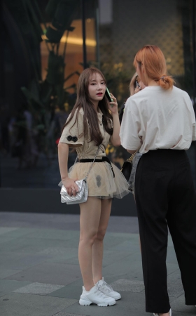 乖巧小妹