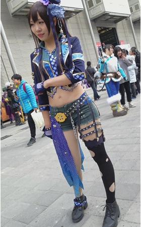 牛仔小热裤cosplay小妹