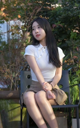 一始街拍作品  咖裙丝袜美女 [834P-18.6GB]