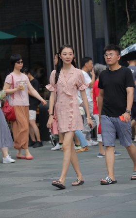 端庄小姐姐