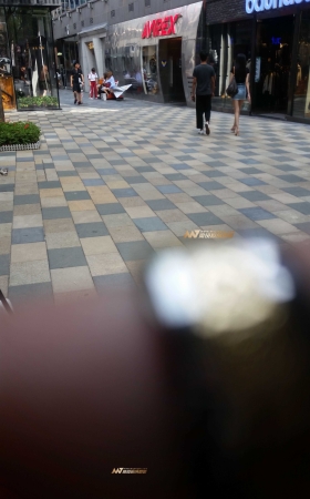 牛仔短裙性感长腿 [27P]