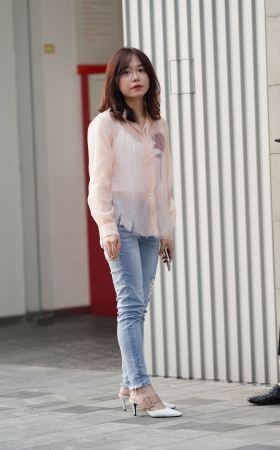 牛仔小妹