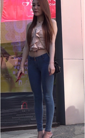 牛仔裤美女