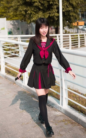 小透明DK模拍活力美术生JK美少女【套图+视频】<font color=red> [10P]</font>