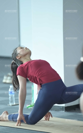 下课后再去逛街 [11P]