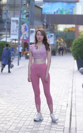 瑜伽裤美女