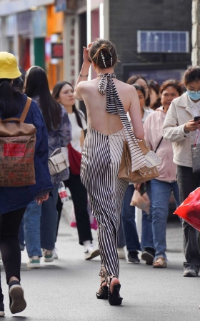 高挑 美背 [21P]