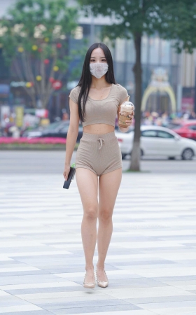 慵懒的下午 ~ 套图+视频<font color=red> [10P]</font>