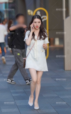 肤白貌美 [17P]