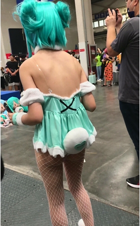 可爱的coplay女孩
