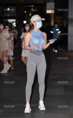 健身美女 [23P]